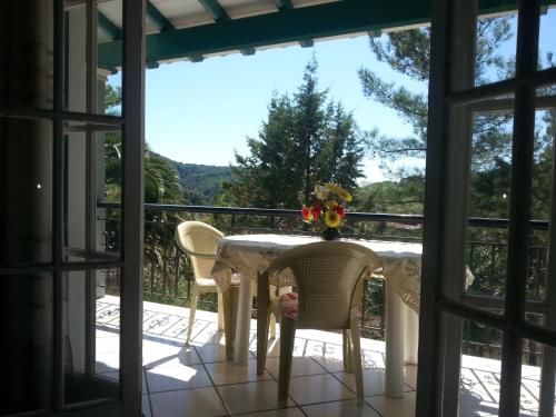 Balcony o terrace sa Rigos Apartments