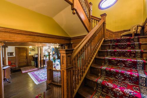 Simmons-Bond Inn Bed & Breakfast – Photos 3