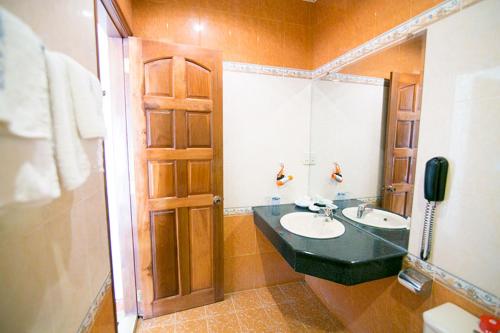 Kúpeľňa v ubytovaní Quy Nhon Hotel