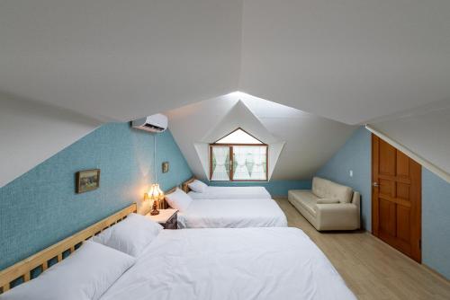 Katil atau katil-katil dalam bilik di The Hyu Largo