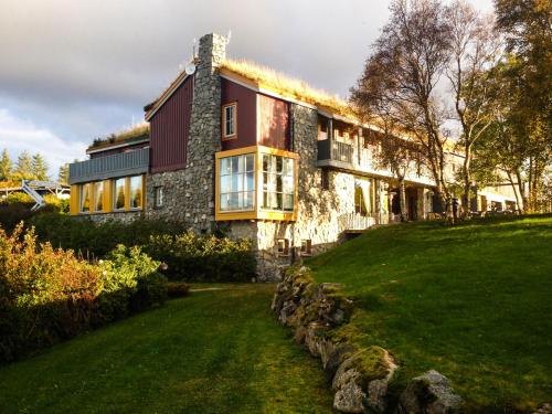 Gallery image of Dolmsundet Hotell Hitra in Melandsjøen