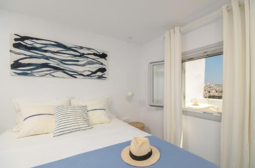 Cycladic Breeze photo 2