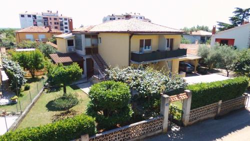 Apartments & Rooms Milka