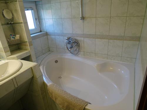 Sobe- Rooms - Apartments - Free parking!