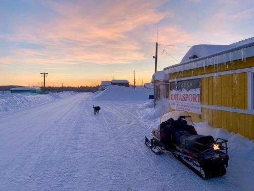 McGrath Roadhouse – Photos 2