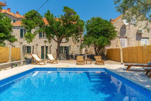 Hedera Estate, Villa Hedera IV