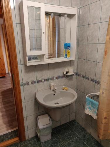 Kúpeľňa v ubytovaní Vilma Villa