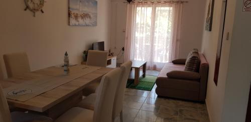 Posezení v ubytování APARTMAN MASTER LUPI M&S