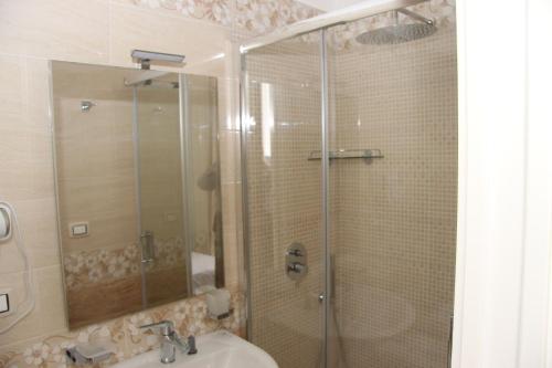 Un baño de Philip Royal
