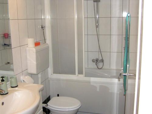 Ett badrum på Apartman TIN