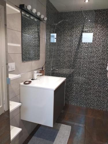 Apartment Portonovo Galit - Sea view - Piscina - Wifi - Old Town