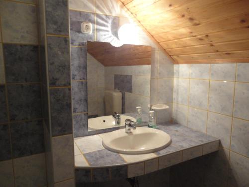 Gallery image of Asthmahotel Abaliget in Abaliget