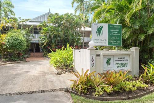 Un jardín fuera de Ocean Palms Apartments