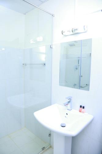 Gallery image of Sea Port in Negombo