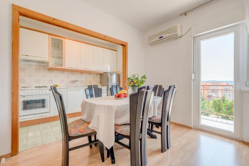 3BDR Apt MEDUNAC Sea View Free Parking