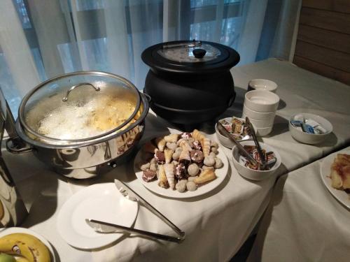 Mad på hotellet eller i nærheden