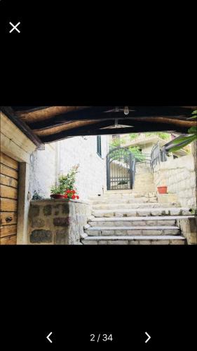 Φωτογραφία από το άλμπουμ του Apartments Sneža σε Risan
