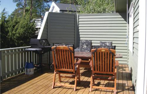 Balkón nebo terasa v ubytování 3 Bedroom Amazing Home In Rygge