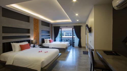 Gallery image of Central Suite Residence in Siem Reap