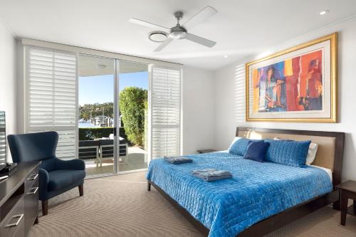 Gallery image of Pavillion 17 - Waterfront Spacious 4 Bedroom With Own Inground Pool And Golf Buggy in Hamilton Island