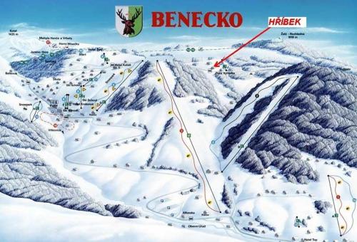 mapa stoku narciarskiego na śniegu w obiekcie Horská Chata Hříbek w mieście Benecko