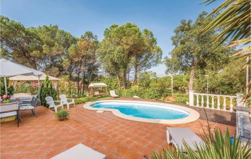 Holiday Home Sils with a Fireplace 01 (Spanje Sils) - Booking.com
