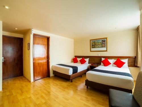 Hotel Don Simon