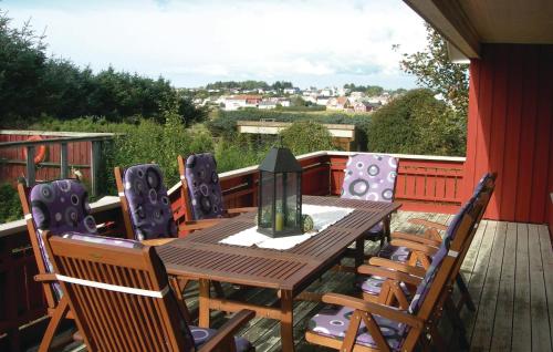 Ban công/sân hiên tại 5 Bedroom Awesome Home In Borhaug