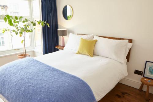 Легло или легла в стая в Host & Stay - Dane Hill