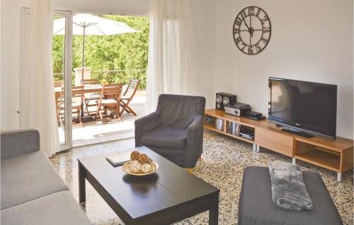 Coin salon dans l'établissement Amazing Home In Galilea With House A Mountain V,,,