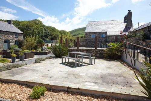 The Threshing Barn – Photos 3
