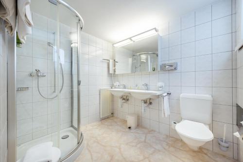 Ванна кімната в Hotel-Restaurant Bellevue