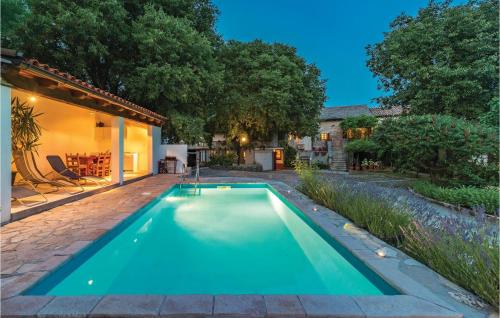 Holiday Home Damijanici Vi