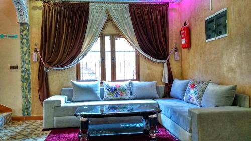 Χώρος καθιστικού στο AUBERGE ROYAL PALMAS