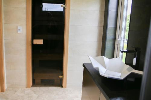 Un baño de Purjemaja