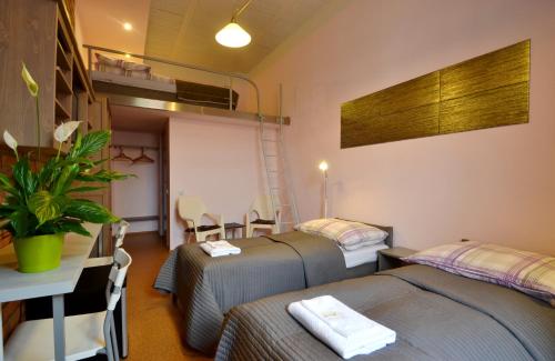 Una cama o camas en una habitación de Bed&Breakfast Mikunda