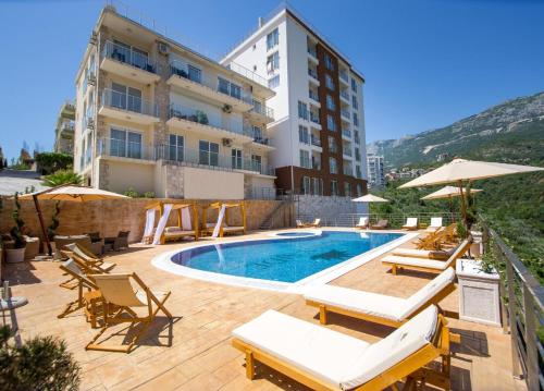 Gallery image of Sunny Side Wellness Resort & Spa in Budva