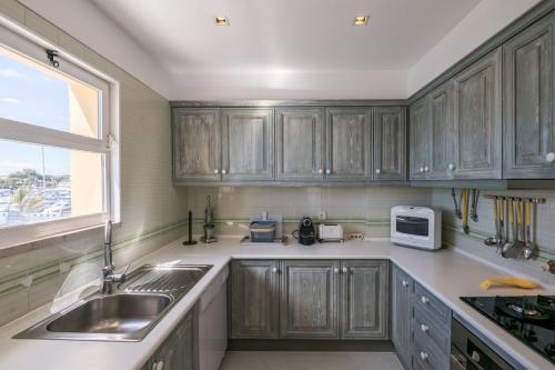 Lovely Marina View Duplex by LovelyStay