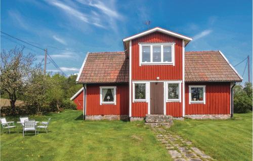 Three-Bedroom Holiday Home In Stromsnasbruk