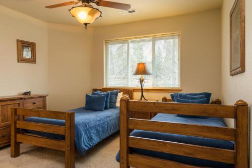 Running Y Vacation Rentals – Photos 5