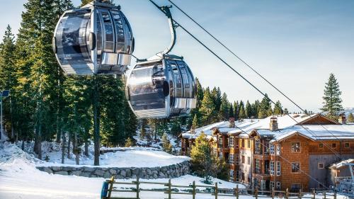Hyatt Vacation Club at Northstar Lodge v zimě