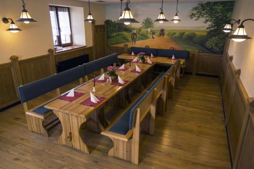 Restaurace v ubytování Penzion Na Netřebě