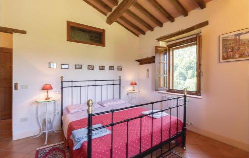 BaccanoにあるLa Spizzica 5のベッドルーム(ベッド1台、窓付)
