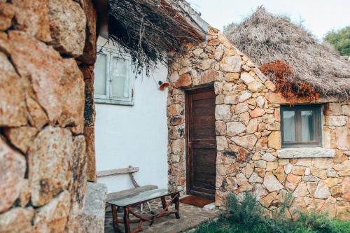 Το κτήριο όπου στεγάζεται  ο ξενώνας