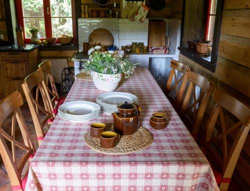 Makanan di atau berdekatan rumah percutian