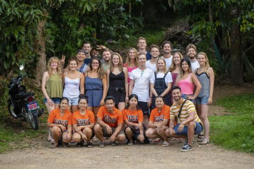 Tetamu yang menginap di Coco Khao Sok Hostel
