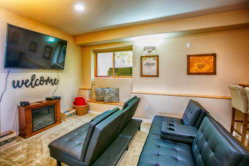 Χώρος καθιστικού στο Nederland Getaway Home
