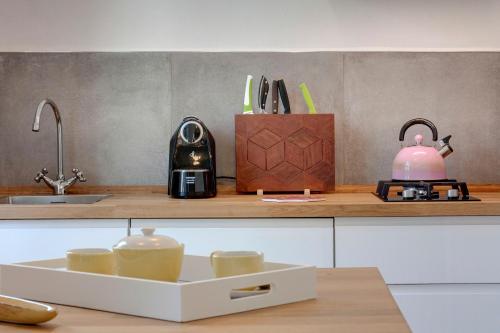 Scala Apartment by Mamo Florence