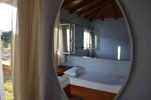 Gallery image of Alexandros Apartments , Beachfront Retreat near Petalidi with Private Sunbeds & Sea View in Kalamaki Messinia