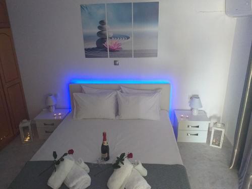 Postel nebo postele na pokoji v ubytování Aegean Blue